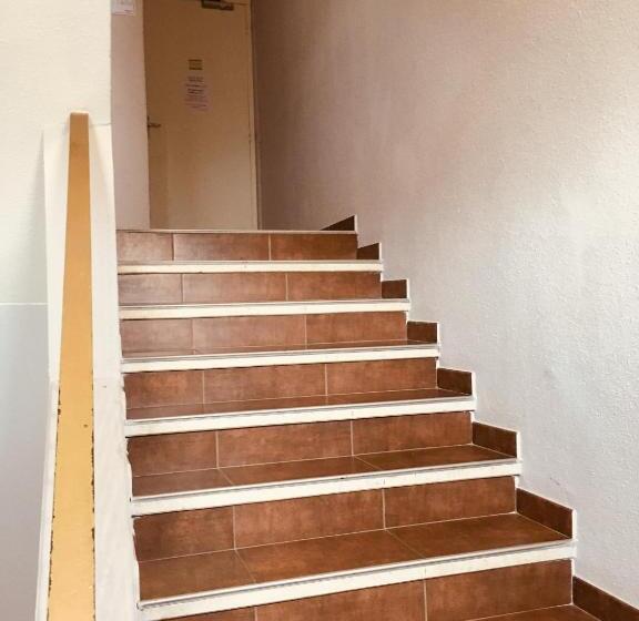 Отель Le Provençal