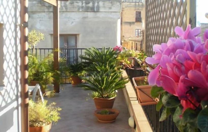 تختخواب و صبحانه Portatenea   Atenea Collection