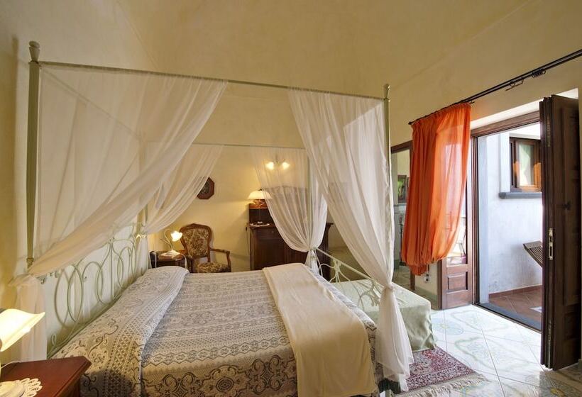 تختخواب و صبحانه L Antico Borgo Dei Limoni