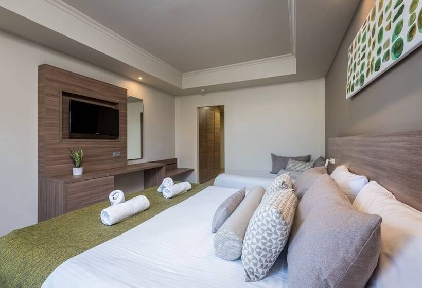 هتل Egeo Easy Living Resort