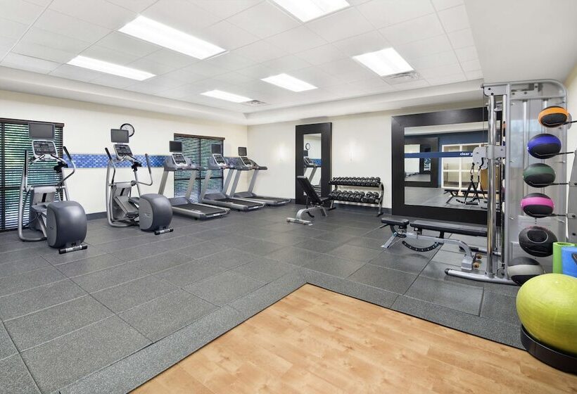 هتل Hampton Inn Columbus / South   Fort Benning