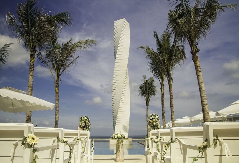 هتل Lv8 Resort