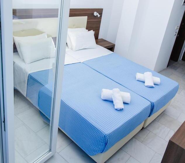 هتل Santorini