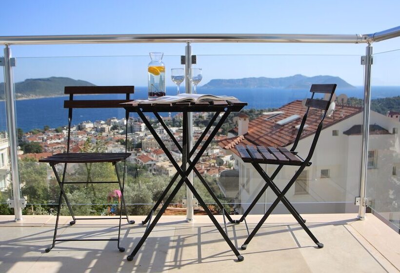 בית מלון כפרי Saylam Suites