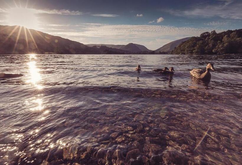 Отель Tweedies Bar And Lodge