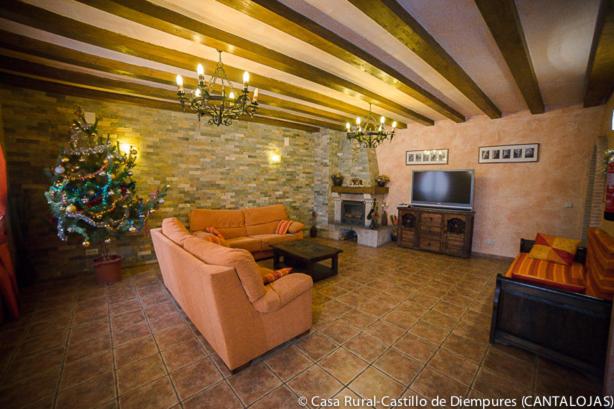 הוסטל Casa Rural Castillo Diempures