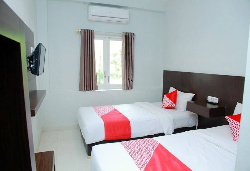 هاستل Grand Wisata Hotel By Oyo Rooms