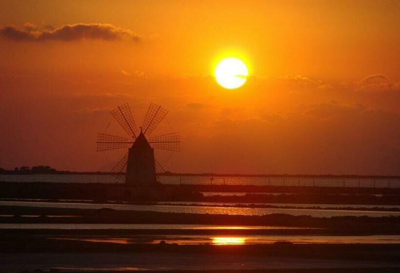 تختخواب و صبحانه I Tramonti Sul Mare