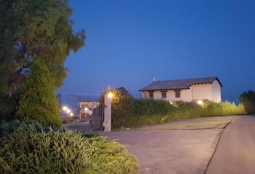 مبيت وإفطار Villa Polercia