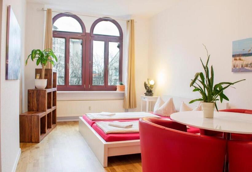 Gwuni B&b