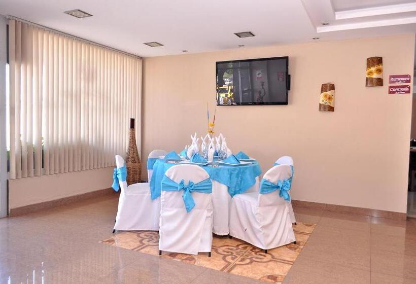 هتل De Las Américas   Ambato