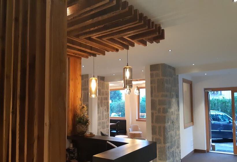 هتل Edelweiss Alpine Nature