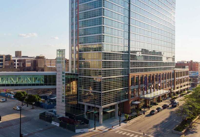 בית מלון כפרי Hilton Garden Inn Chicago Mccormick Place
