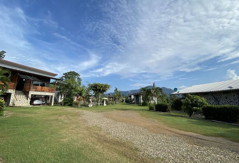 پانسیون Hinpha Homestay
