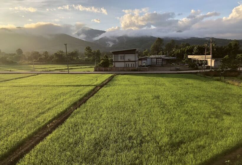 پانسیون Hinpha Homestay