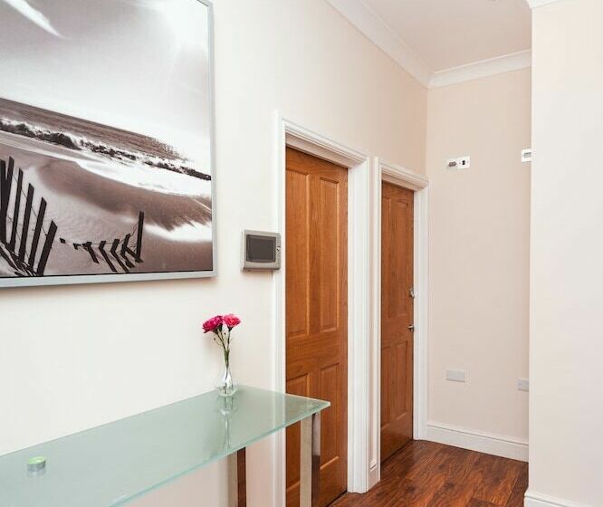 پانسیون Private Ensuite Room Liverpool Street