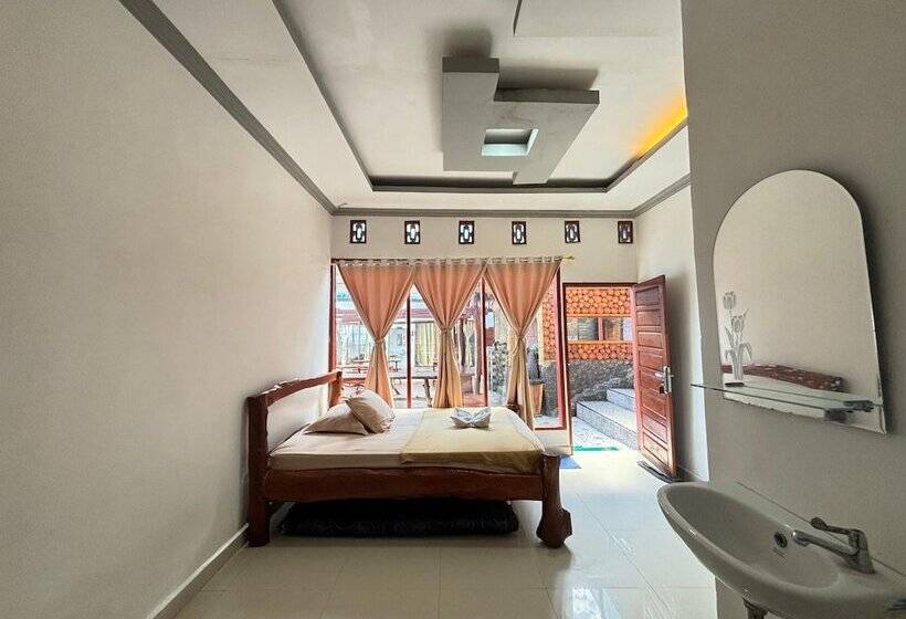 تختخواب و صبحانه Bira Panda Beach 2