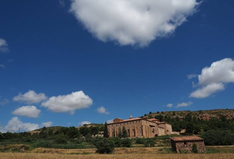 פונדק Monasterio El Olivar