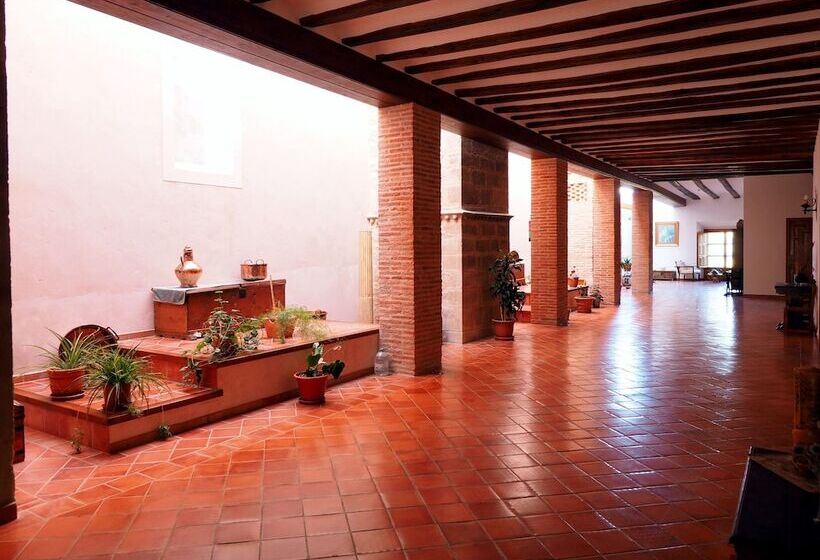 פונדק Monasterio El Olivar