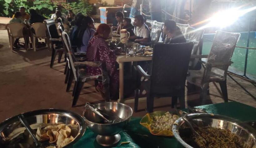 فندق Bungalow Resort Panorama Matheran