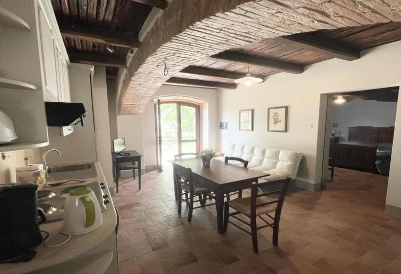 בית מלון כפרי Exclusive Pool Open All Year Spoleto Biofarm Slps 8 Village Shops, Bar1 Km 6