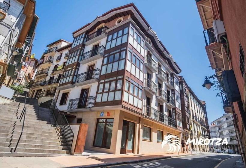 پانسیون Mirotzas And Apartments