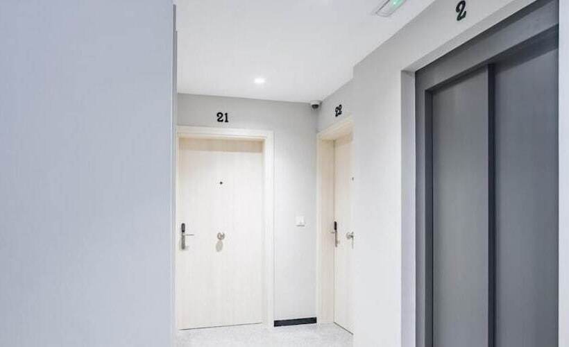 پانسیون Mirotzas And Apartments