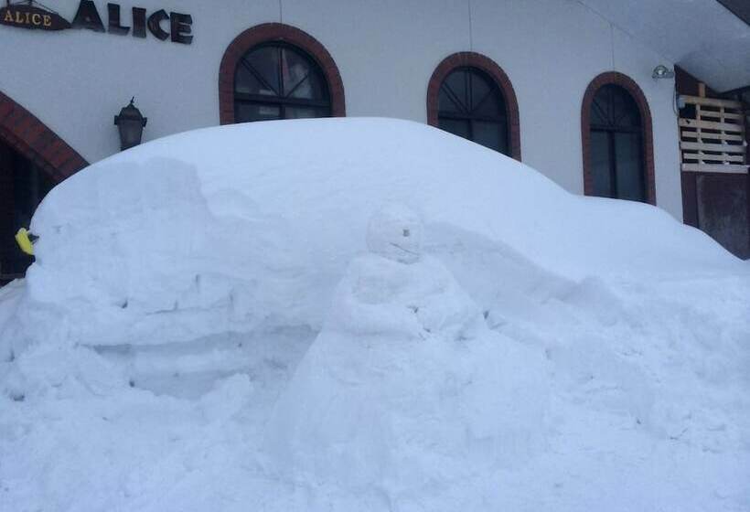 Rental Lodge White Rabbit Madarao Kogen Cottage Alice
