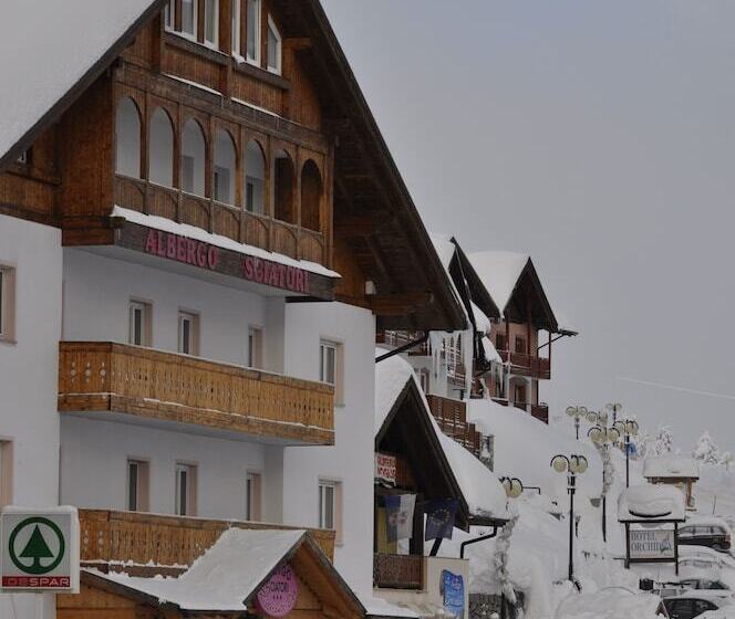 בית מלון כפרי Albergo Sciatori