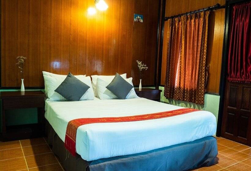 فندق Ao Nang Baan Suan Resort
