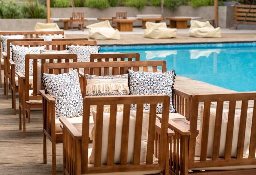 Zoe Hotel, Trypiti Beach Resort & Hive Water Park