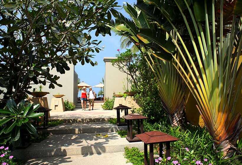 هتل Chongfah Beach Resort Khaolak   Sha Extra Plus