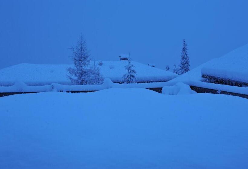فندق Garnì Carpe Diem