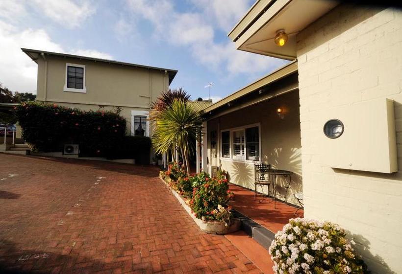 هتل My Place Accommodation Albany