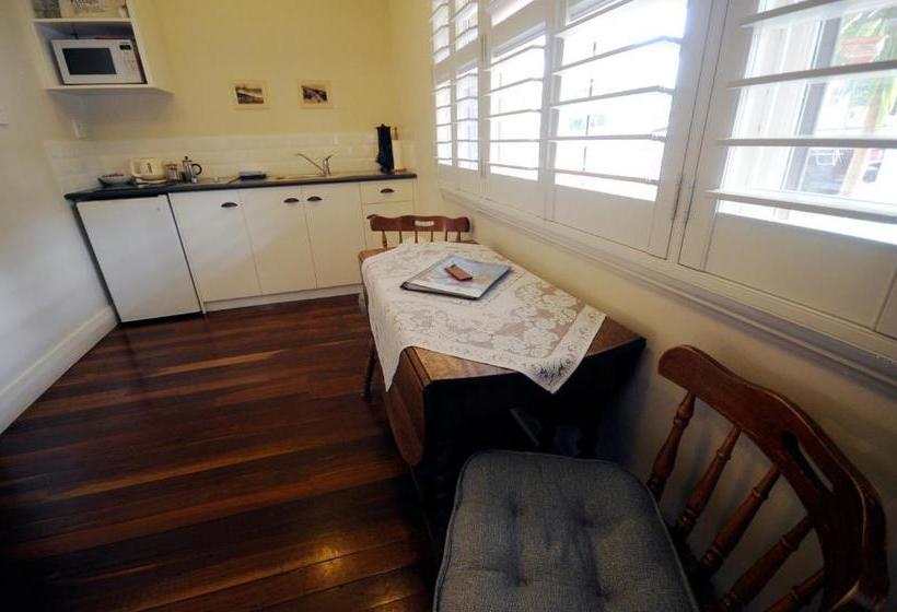 هتل My Place Accommodation Albany