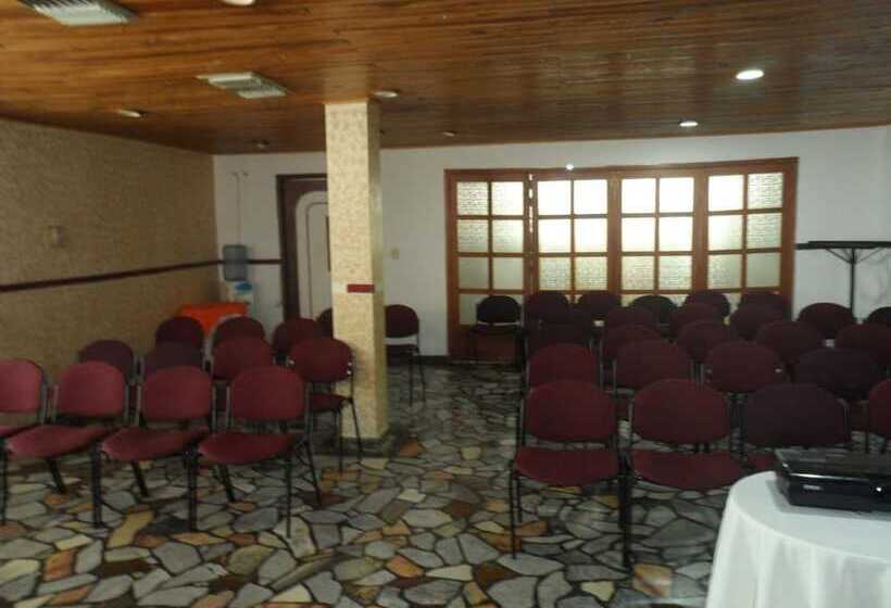 هتل Santa Barbara