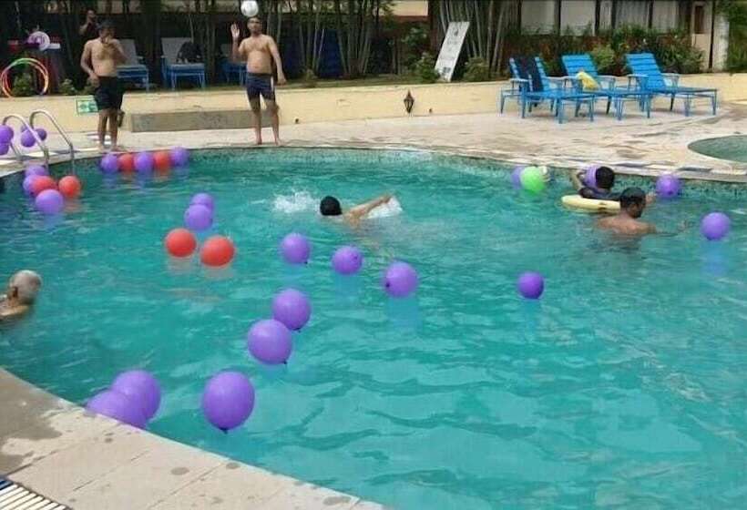 هتل Sukhmantra Resort