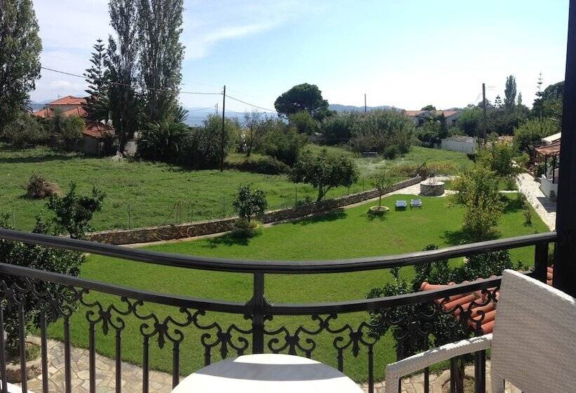 בית מלון כפרי Vontzos