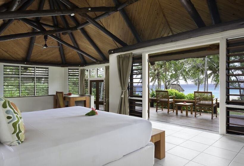 هتل Yasawa Island Resort