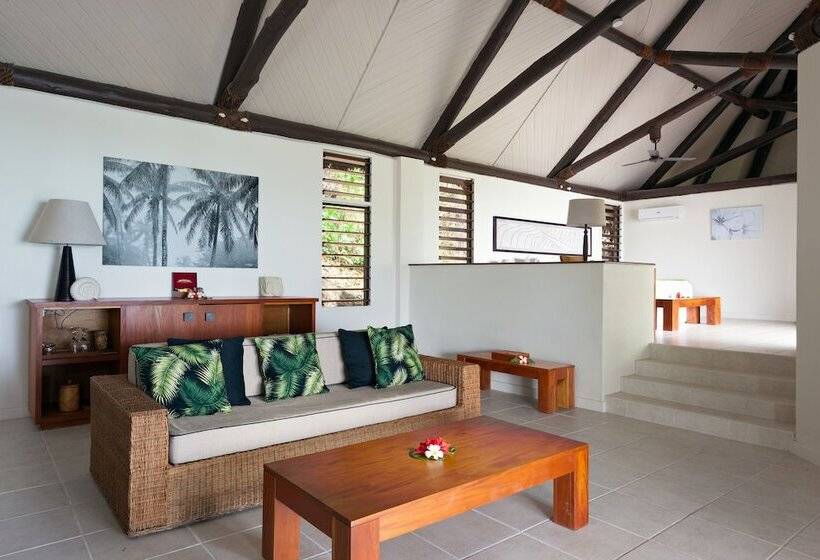 هتل Yasawa Island Resort