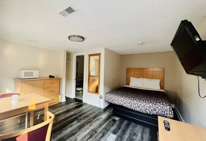 モーテル Borden Inn And Suites