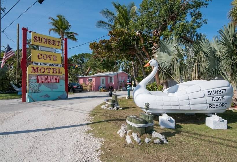 Sunset Cove Beach Resort
