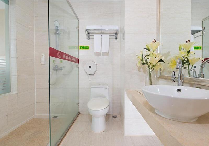 Vienna Hotel Shenzhen Haiwan