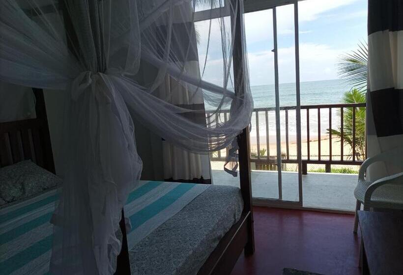 Пансион Himana Beach Rest