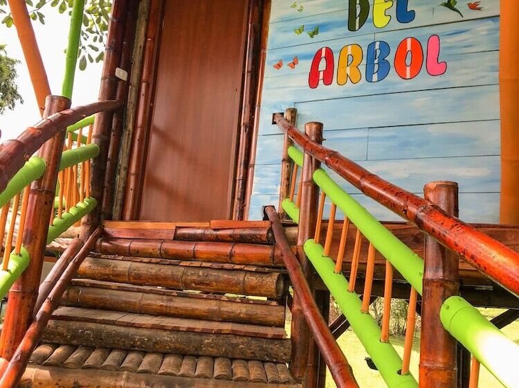 ペンション Room In Lodge   Tree House Finca La Floresta Verde