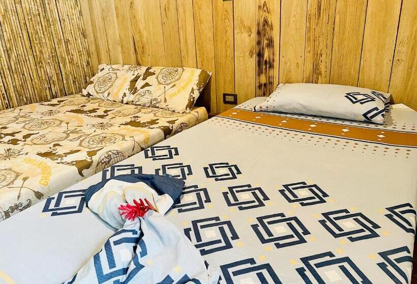 پانسیون Utria Hostel