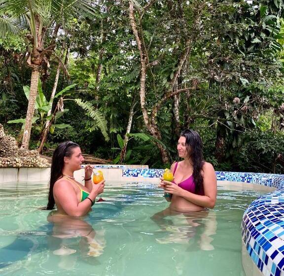 پانسیون Utria Hostel