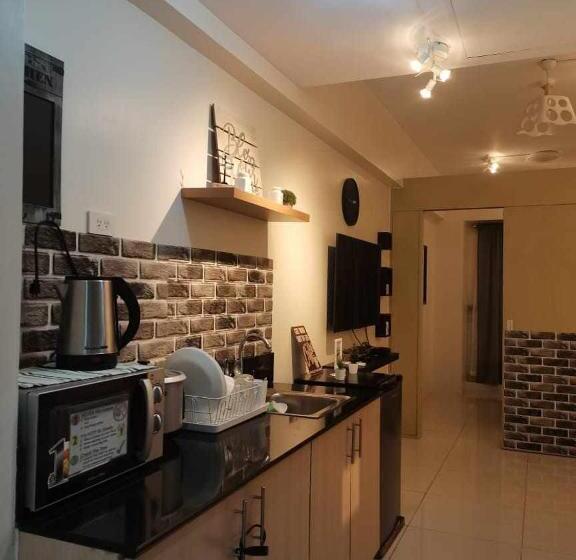 Wind Residence T4  I Near Taal View At Sky Lounge
