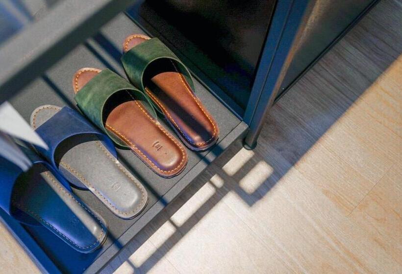 鬧鐘關掉旅店 Alarm Off B&b