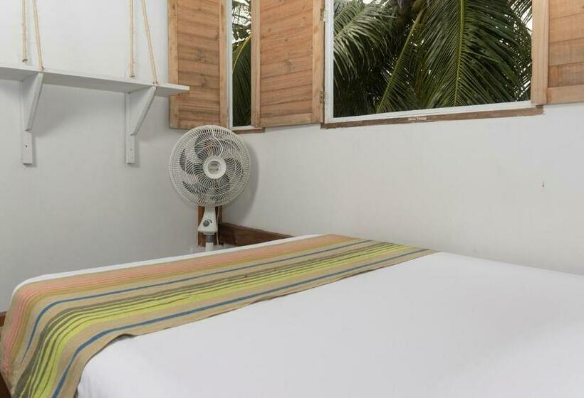 تختخواب و صبحانه Quatro Palos